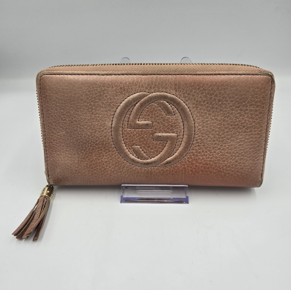 Gucci Soho Interlocking G Logo Continental Wallet